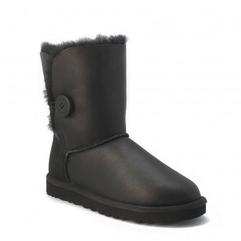 UGG Bailey Button Metallic Black