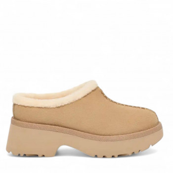 Слиперы UGG New Heights Cozy Clog Sand