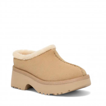 Слиперы UGG New Heights Cozy Clog Sand